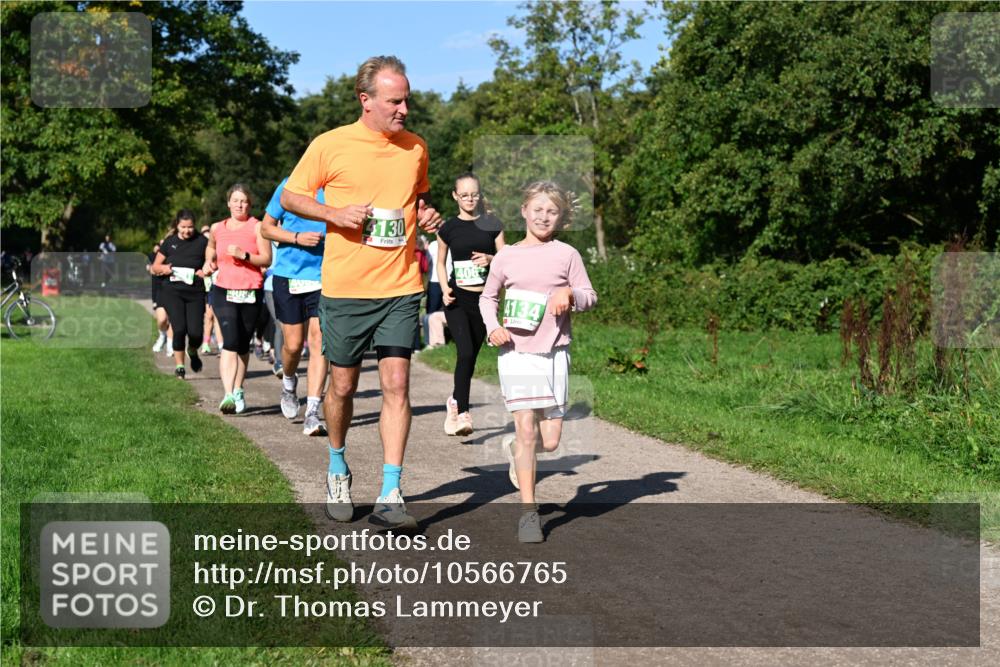 27.09.2026 - 35. Volkslauf durch das schöne Alstertal Dr. Thomas Lammeyer http://msf.ph/oto/10566765 27.09.2026 10:41:14 Laufen  meine-sportfotos.de