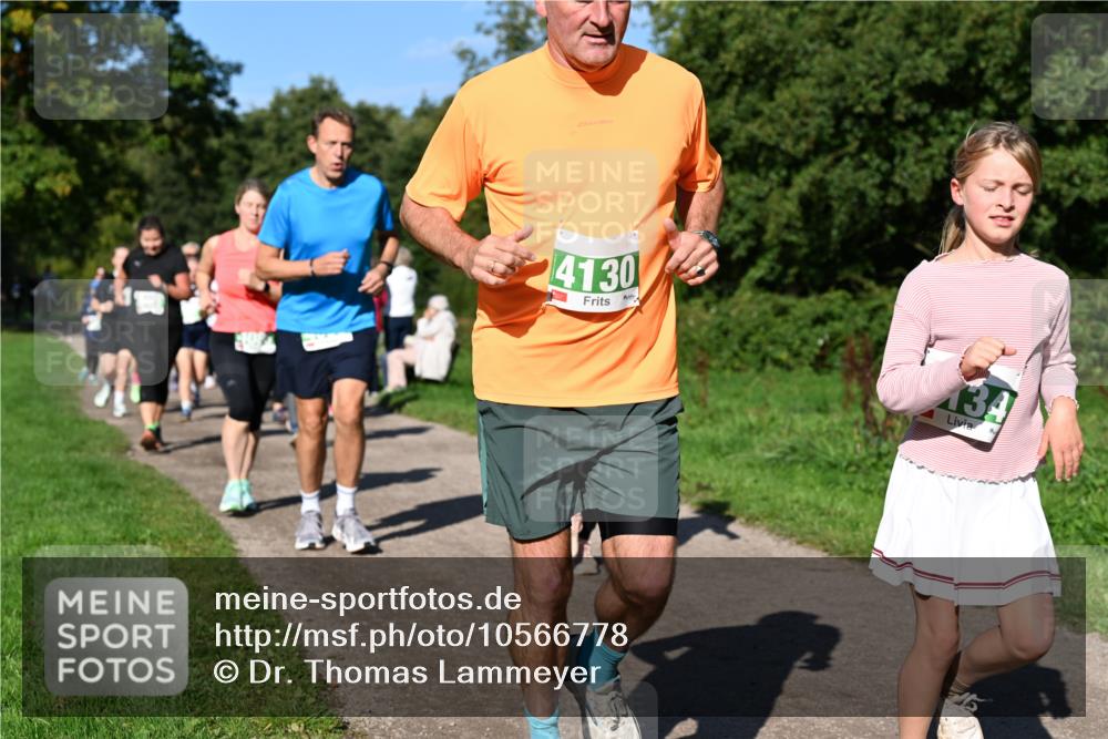 27.09.2026 - 35. Volkslauf durch das schöne Alstertal Dr. Thomas Lammeyer http://msf.ph/oto/10566778 27.09.2026 10:41:15 Laufen 4130, 134 meine-sportfotos.de