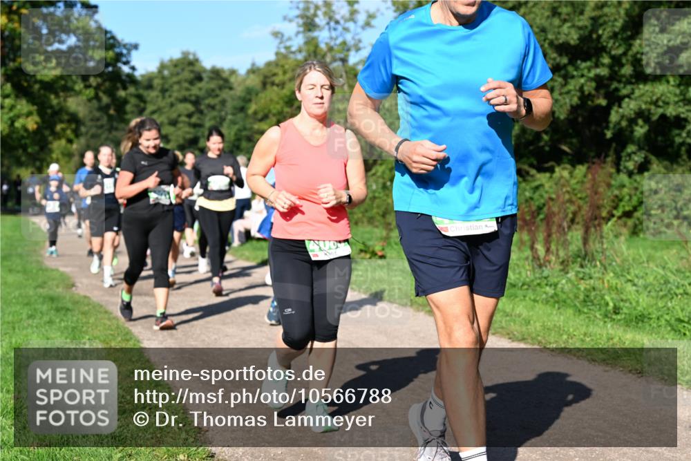 27.09.2026 - 35. Volkslauf durch das schöne Alstertal Dr. Thomas Lammeyer http://msf.ph/oto/10566788 27.09.2026 10:41:17 Laufen  meine-sportfotos.de
