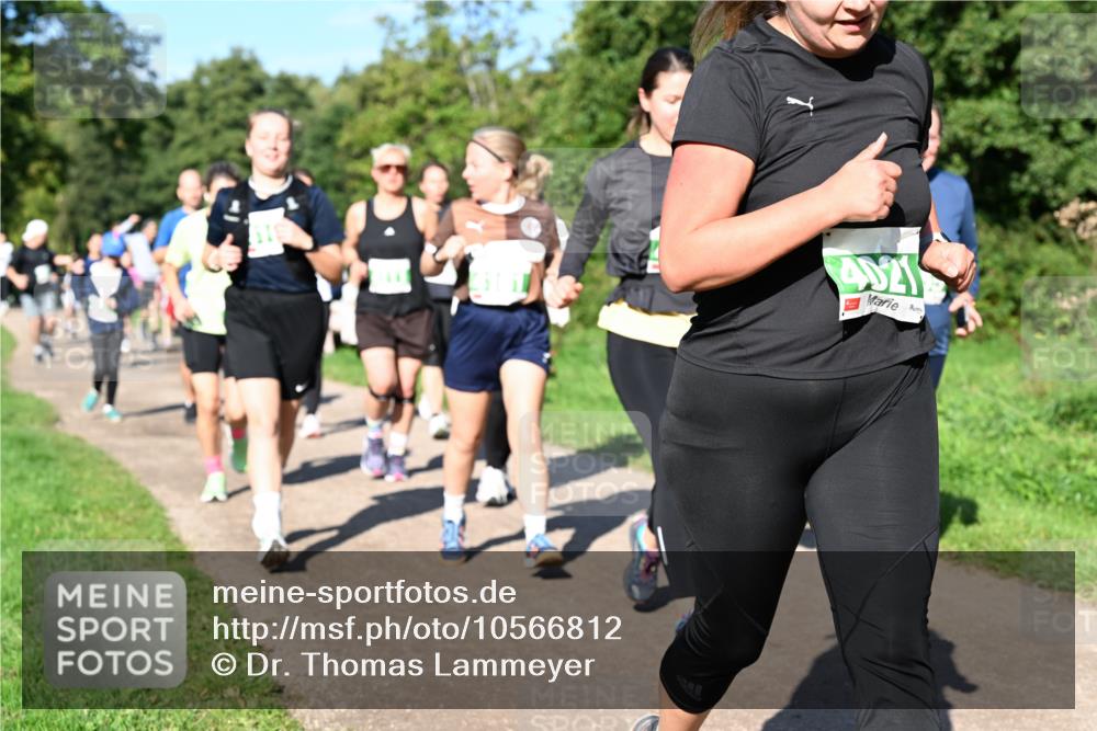 27.09.2026 - 35. Volkslauf durch das schöne Alstertal Dr. Thomas Lammeyer http://msf.ph/oto/10566812 27.09.2026 10:41:20 Laufen 616 meine-sportfotos.de