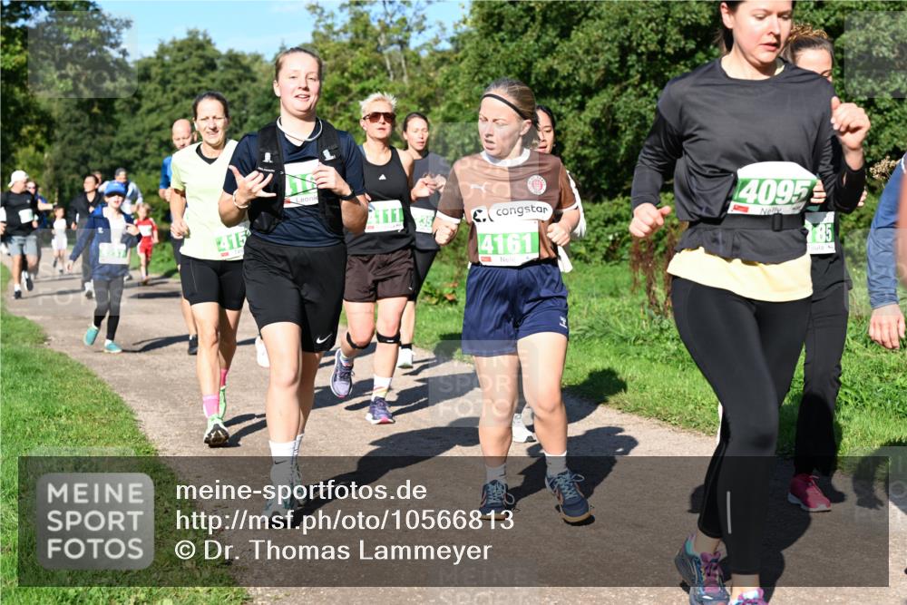 27.09.2026 - 35. Volkslauf durch das schöne Alstertal Dr. Thomas Lammeyer http://msf.ph/oto/10566813 27.09.2026 10:41:20 Laufen 415, 4161, 4095, 185 meine-sportfotos.de