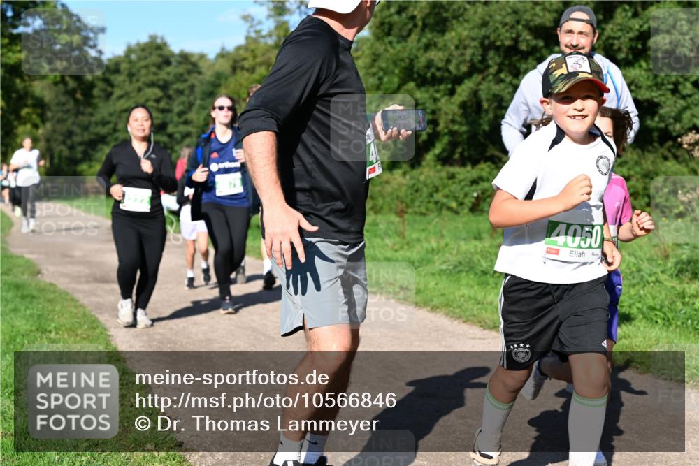 27.09.2026 - 35. Volkslauf durch das schöne Alstertal Dr. Thomas Lammeyer http://msf.ph/oto/10566846 27.09.2026 10:41:29 Laufen 4050 meine-sportfotos.de