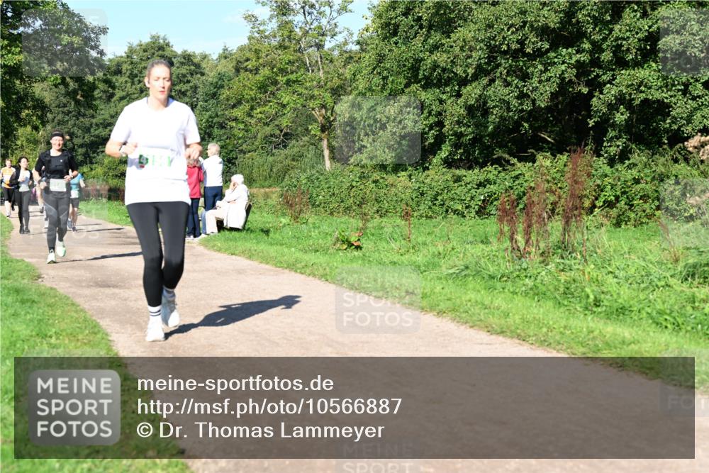 27.09.2026 - 35. Volkslauf durch das schöne Alstertal Dr. Thomas Lammeyer http://msf.ph/oto/10566887 27.09.2026 10:41:36 Laufen  meine-sportfotos.de