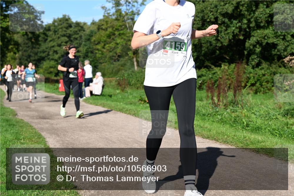 27.09.2026 - 35. Volkslauf durch das schöne Alstertal Dr. Thomas Lammeyer http://msf.ph/oto/10566903 27.09.2026 10:41:37 Laufen 4159 meine-sportfotos.de