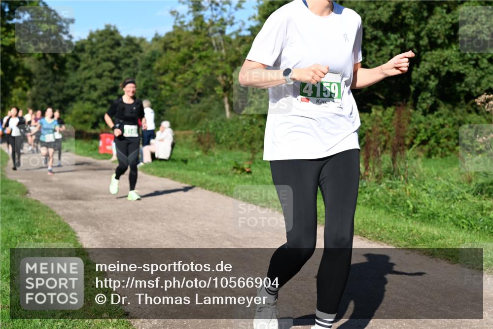 27.09.2026 - 35. Volkslauf durch das schöne Alstertal Dr. Thomas Lammeyer http://msf.ph/oto/10566904 27.09.2026 10:41:38 Laufen 4159 meine-sportfotos.de