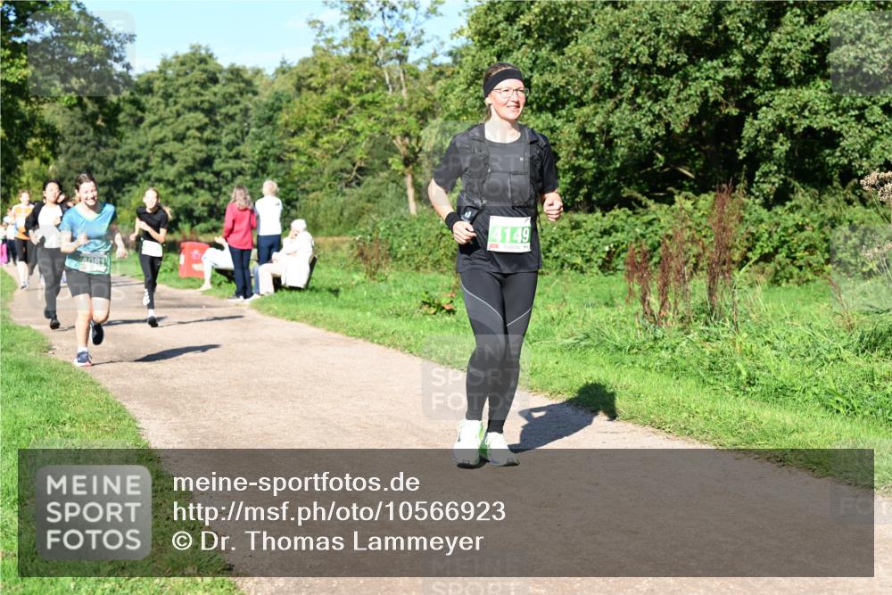 27.09.2026 - 35. Volkslauf durch das schöne Alstertal Dr. Thomas Lammeyer http://msf.ph/oto/10566923 27.09.2026 10:41:40 Laufen 408, 4149 meine-sportfotos.de