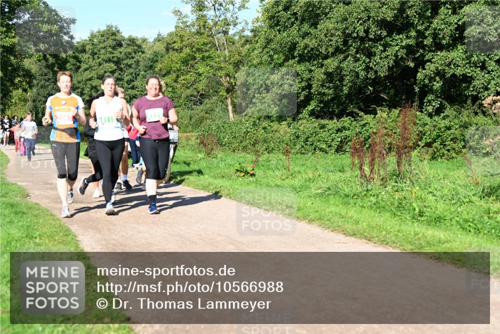 27.09.2026 - 35. Volkslauf durch das schöne Alstertal Dr. Thomas Lammeyer http://msf.ph/oto/10566988 27.09.2026 10:41:47 Laufen 24115 meine-sportfotos.de