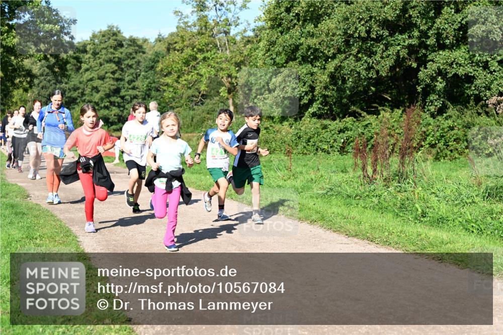27.09.2026 - 35. Volkslauf durch das schöne Alstertal Dr. Thomas Lammeyer http://msf.ph/oto/10567084 27.09.2026 10:42:01 Laufen 10, 7 meine-sportfotos.de