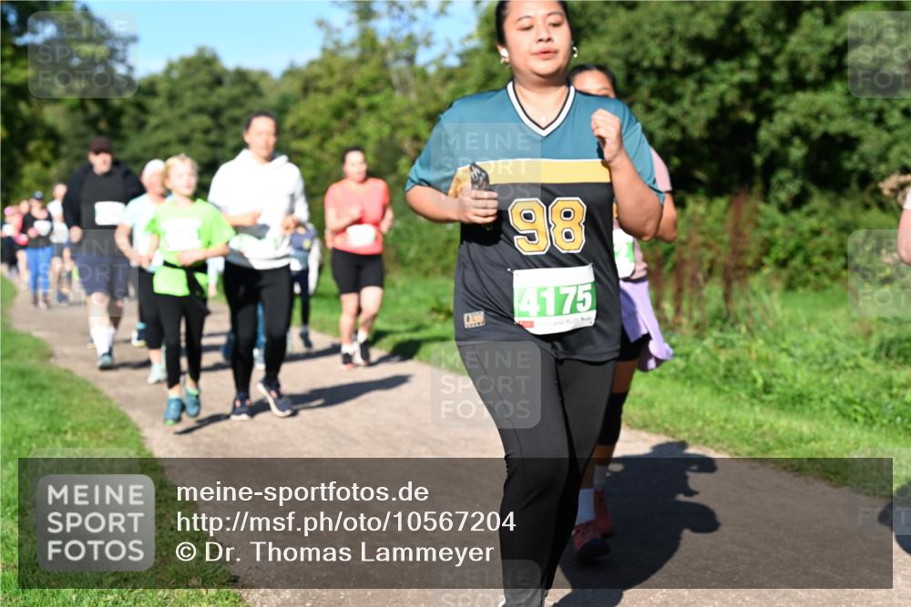 27.09.2026 - 35. Volkslauf durch das schöne Alstertal Dr. Thomas Lammeyer http://msf.ph/oto/10567204 27.09.2026 10:42:14 Laufen 98, 4175 meine-sportfotos.de