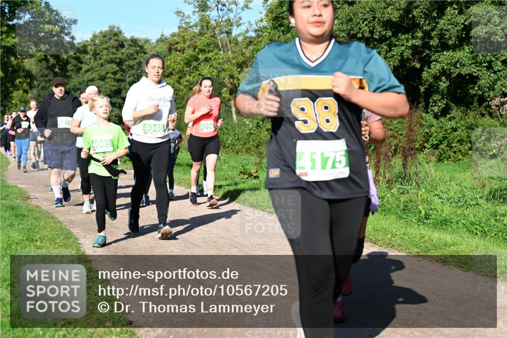 27.09.2026 - 35. Volkslauf durch das schöne Alstertal Dr. Thomas Lammeyer http://msf.ph/oto/10567205 27.09.2026 10:42:14 Laufen  meine-sportfotos.de