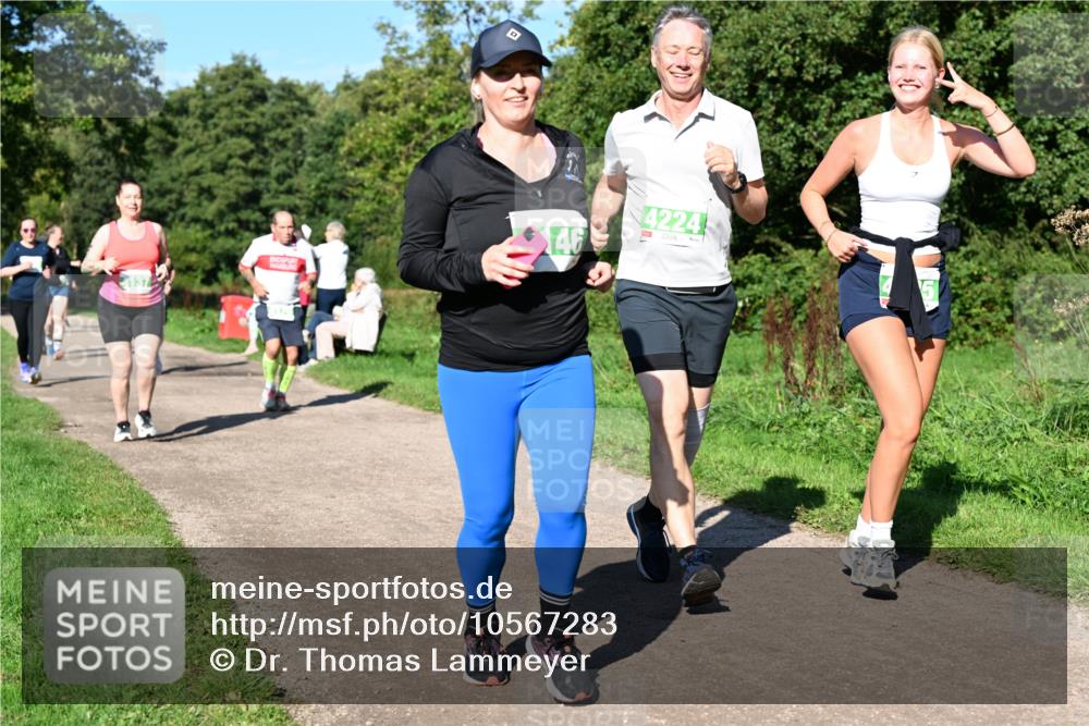 27.09.2026 - 35. Volkslauf durch das schöne Alstertal Dr. Thomas Lammeyer http://msf.ph/oto/10567283 27.09.2026 10:42:23 Laufen 137, 146, 4224 meine-sportfotos.de