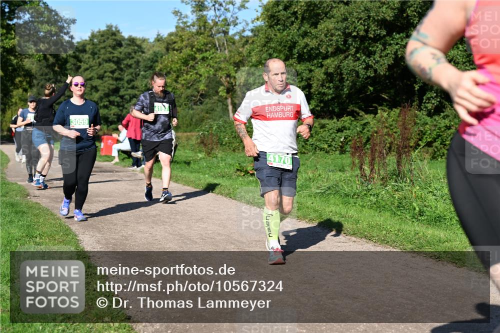 27.09.2026 - 35. Volkslauf durch das schöne Alstertal Dr. Thomas Lammeyer http://msf.ph/oto/10567324 27.09.2026 10:42:28 Laufen 4157, 3059, 4170 meine-sportfotos.de
