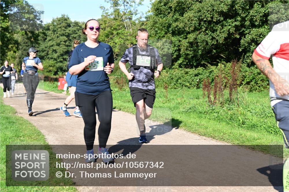 27.09.2026 - 35. Volkslauf durch das schöne Alstertal Dr. Thomas Lammeyer http://msf.ph/oto/10567342 27.09.2026 10:42:30 Laufen 05 meine-sportfotos.de