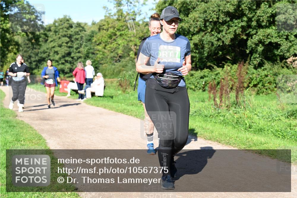 27.09.2026 - 35. Volkslauf durch das schöne Alstertal Dr. Thomas Lammeyer http://msf.ph/oto/10567375 27.09.2026 10:42:34 Laufen 147 meine-sportfotos.de