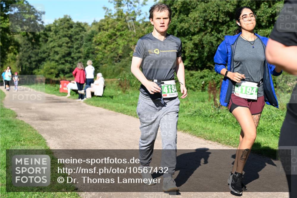 27.09.2026 - 35. Volkslauf durch das schöne Alstertal Dr. Thomas Lammeyer http://msf.ph/oto/10567432 27.09.2026 10:42:40 Laufen 14184, 4194 meine-sportfotos.de
