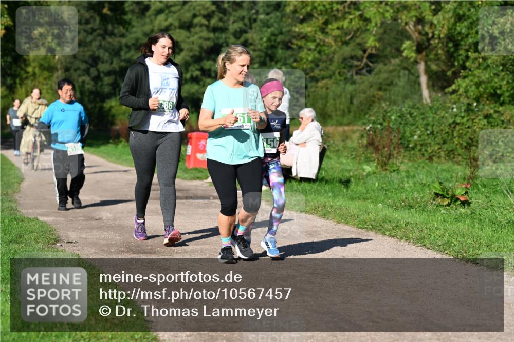 27.09.2026 - 35. Volkslauf durch das schöne Alstertal Dr. Thomas Lammeyer http://msf.ph/oto/10567457 27.09.2026 10:42:54 Laufen 2189, 086, 56 meine-sportfotos.de