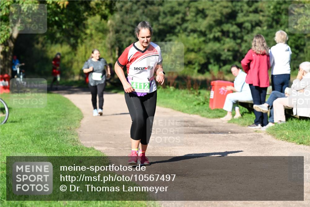 27.09.2026 - 35. Volkslauf durch das schöne Alstertal Dr. Thomas Lammeyer http://msf.ph/oto/10567497 27.09.2026 10:43:03 Laufen 4112 meine-sportfotos.de