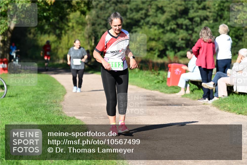 27.09.2026 - 35. Volkslauf durch das schöne Alstertal Dr. Thomas Lammeyer http://msf.ph/oto/10567499 27.09.2026 10:43:03 Laufen  meine-sportfotos.de