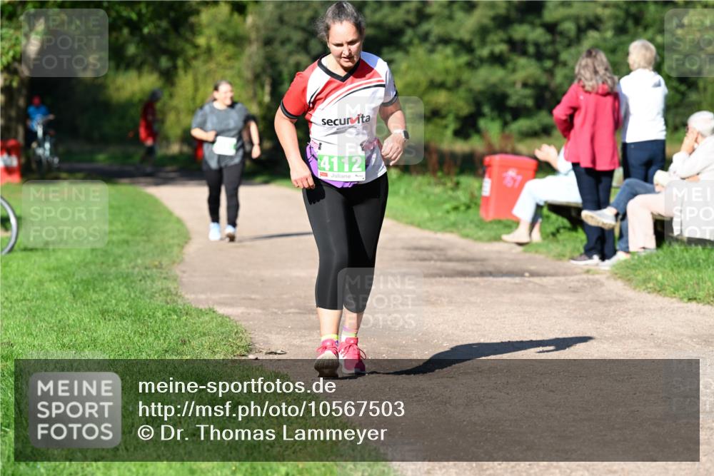 27.09.2026 - 35. Volkslauf durch das schöne Alstertal Dr. Thomas Lammeyer http://msf.ph/oto/10567503 27.09.2026 10:43:04 Laufen 4112 meine-sportfotos.de