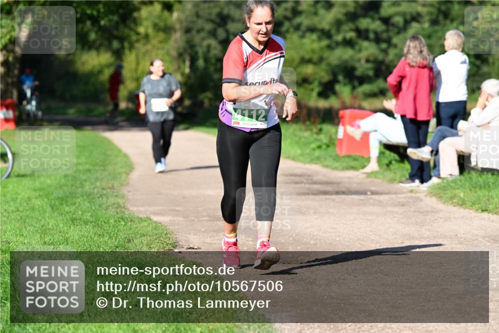 27.09.2026 - 35. Volkslauf durch das schöne Alstertal Dr. Thomas Lammeyer http://msf.ph/oto/10567506 27.09.2026 10:43:04 Laufen  meine-sportfotos.de