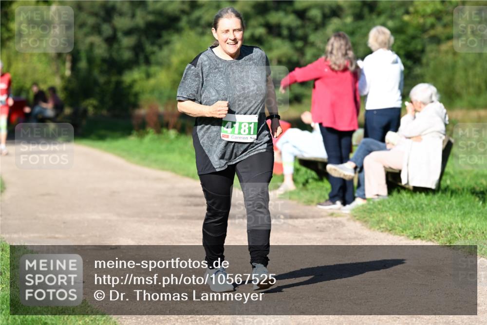 27.09.2026 - 35. Volkslauf durch das schöne Alstertal Dr. Thomas Lammeyer http://msf.ph/oto/10567525 27.09.2026 10:43:13 Laufen 4181 meine-sportfotos.de