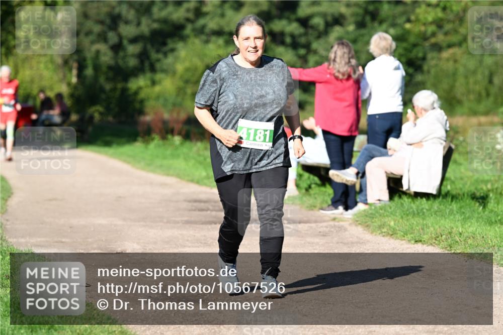 27.09.2026 - 35. Volkslauf durch das schöne Alstertal Dr. Thomas Lammeyer http://msf.ph/oto/10567526 27.09.2026 10:43:14 Laufen 4181 meine-sportfotos.de