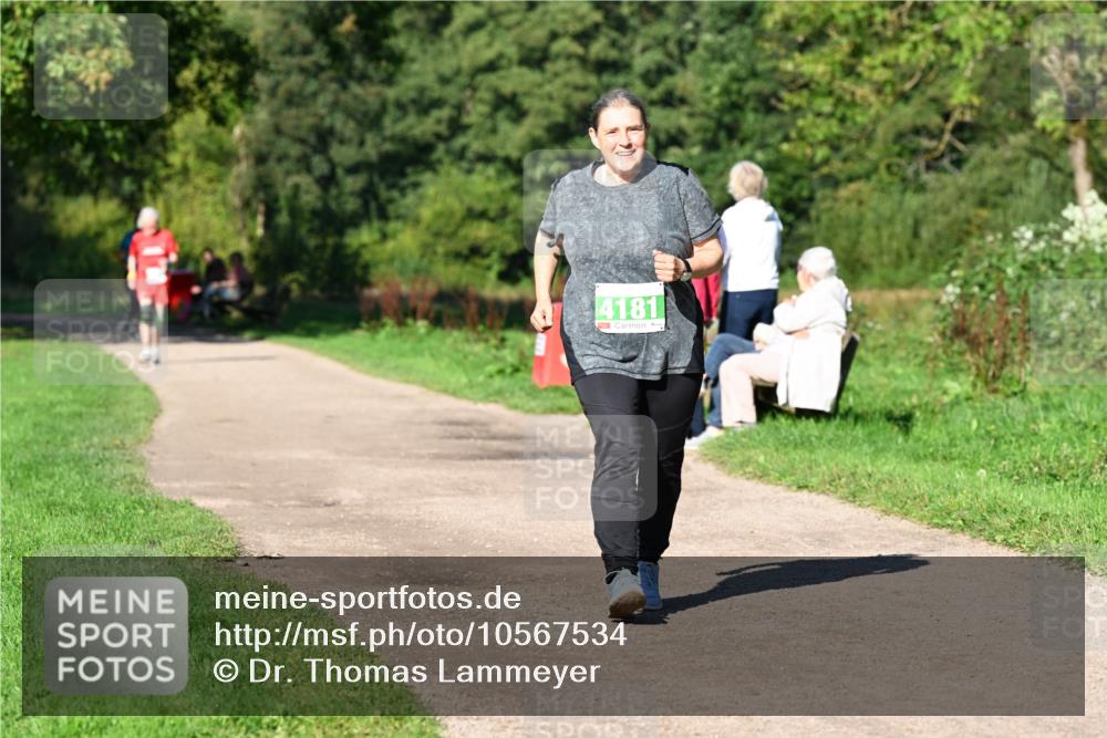 27.09.2026 - 35. Volkslauf durch das schöne Alstertal Dr. Thomas Lammeyer http://msf.ph/oto/10567534 27.09.2026 10:43:15 Laufen 4181 meine-sportfotos.de
