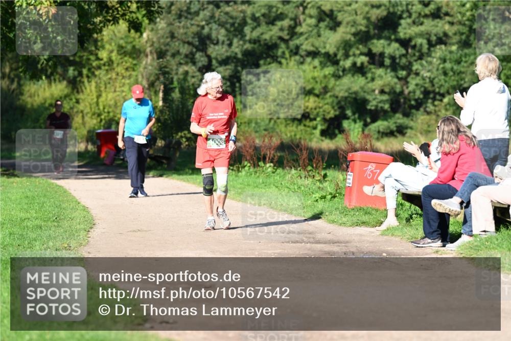 27.09.2026 - 35. Volkslauf durch das schöne Alstertal Dr. Thomas Lammeyer http://msf.ph/oto/10567542 27.09.2026 10:43:23 Laufen 2006, 1008, 1611 meine-sportfotos.de