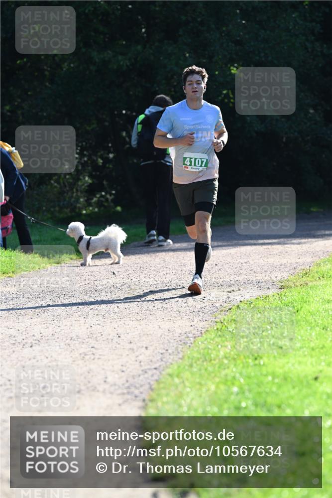 27.09.2026 - 35. Volkslauf durch das schöne Alstertal Dr. Thomas Lammeyer http://msf.ph/oto/10567634 27.09.2026 10:46:58 Laufen 4107 meine-sportfotos.de