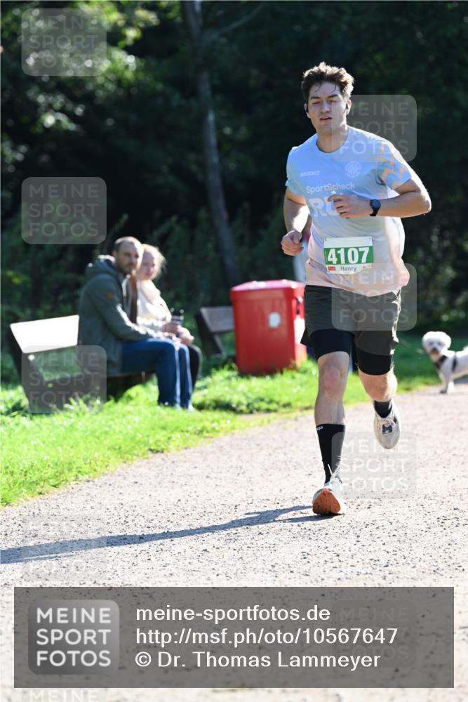 27.09.2026 - 35. Volkslauf durch das schöne Alstertal Dr. Thomas Lammeyer http://msf.ph/oto/10567647 27.09.2026 10:46:59 Laufen 4107 meine-sportfotos.de