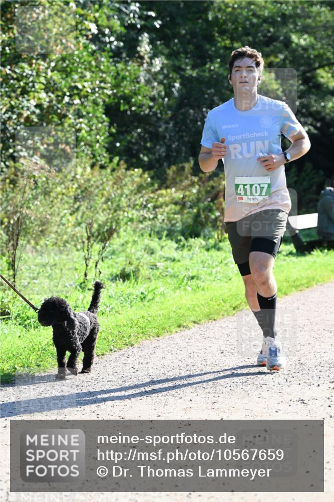 27.09.2026 - 35. Volkslauf durch das schöne Alstertal Dr. Thomas Lammeyer http://msf.ph/oto/10567659 27.09.2026 10:47:01 Laufen 4107 meine-sportfotos.de
