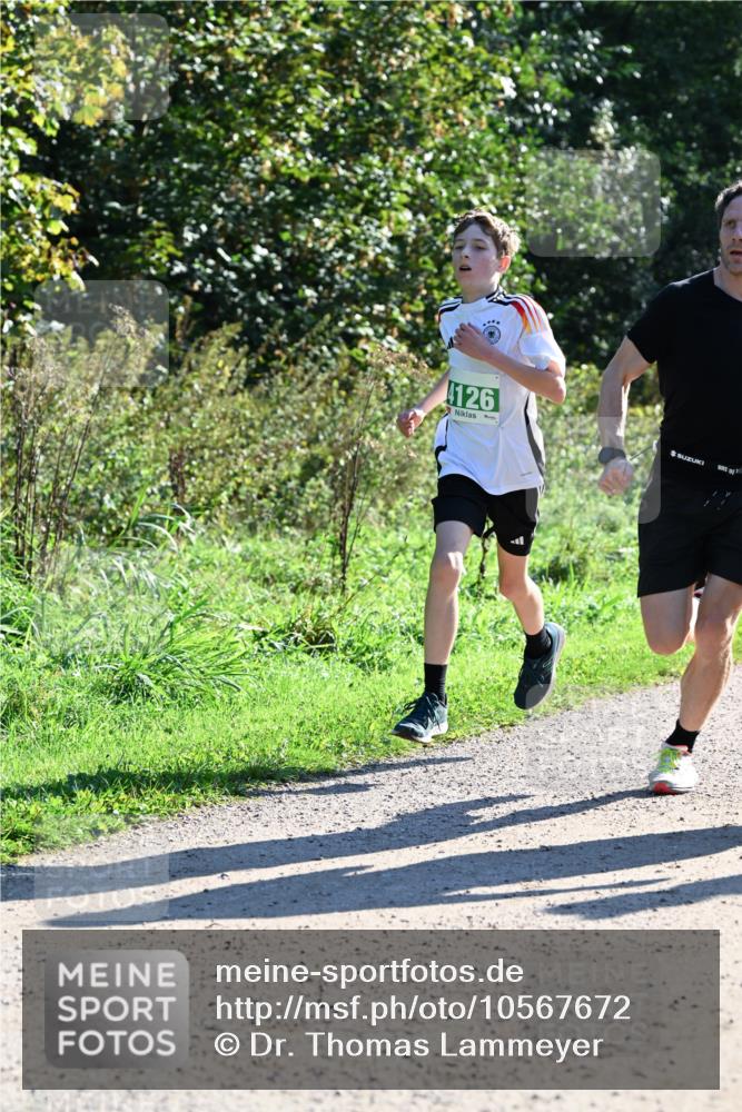 27.09.2026 - 35. Volkslauf durch das schöne Alstertal Dr. Thomas Lammeyer http://msf.ph/oto/10567672 27.09.2026 10:47:21 Laufen 4126 meine-sportfotos.de