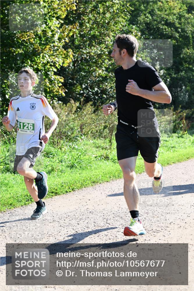 27.09.2026 - 35. Volkslauf durch das schöne Alstertal Dr. Thomas Lammeyer http://msf.ph/oto/10567677 27.09.2026 10:47:22 Laufen 4126 meine-sportfotos.de