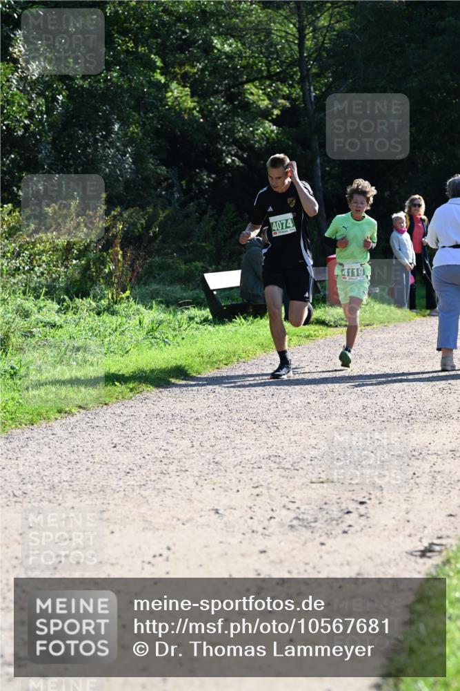 27.09.2026 - 35. Volkslauf durch das schöne Alstertal Dr. Thomas Lammeyer http://msf.ph/oto/10567681 27.09.2026 10:47:28 Laufen 4074, 4119 meine-sportfotos.de