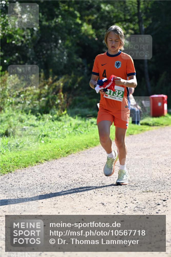 27.09.2026 - 35. Volkslauf durch das schöne Alstertal Dr. Thomas Lammeyer http://msf.ph/oto/10567718 27.09.2026 10:47:46 Laufen 4132 meine-sportfotos.de