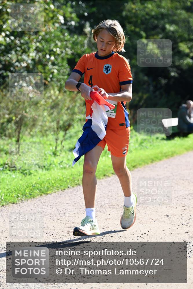 27.09.2026 - 35. Volkslauf durch das schöne Alstertal Dr. Thomas Lammeyer http://msf.ph/oto/10567724 27.09.2026 10:47:46 Laufen  meine-sportfotos.de
