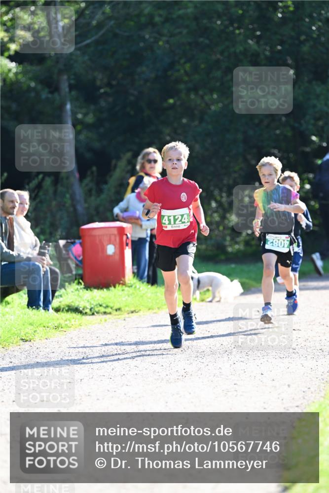 27.09.2026 - 35. Volkslauf durch das schöne Alstertal Dr. Thomas Lammeyer http://msf.ph/oto/10567746 27.09.2026 10:48:20 Laufen 4124, 2807 meine-sportfotos.de