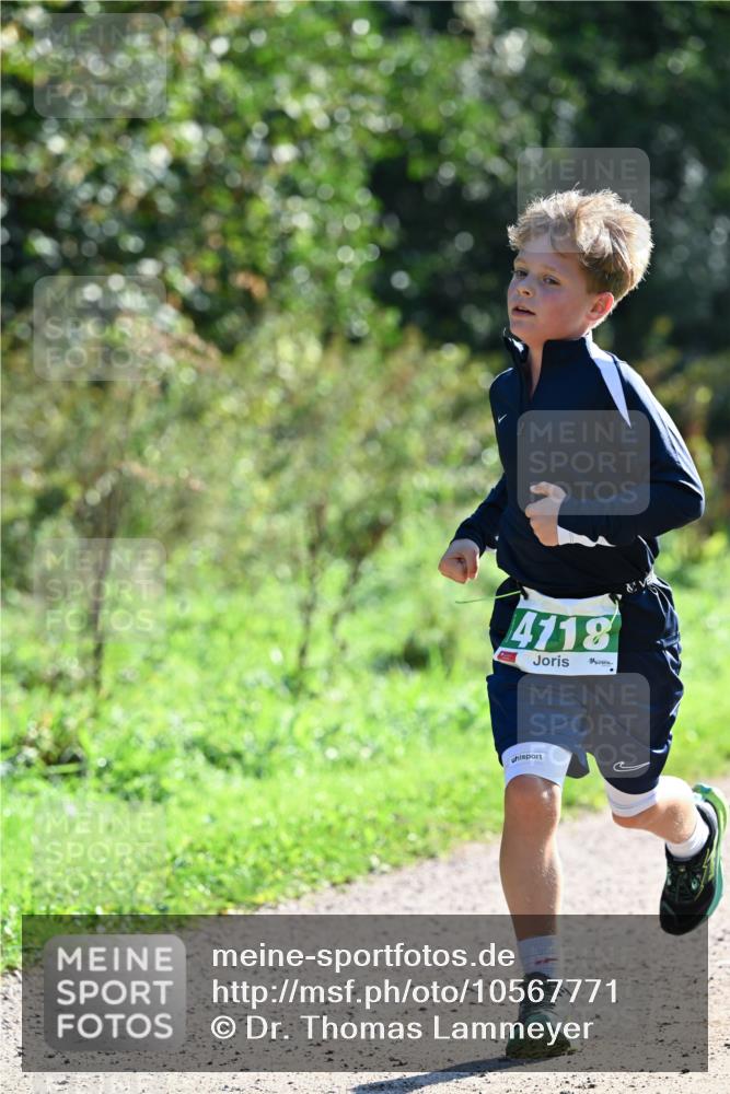 27.09.2026 - 35. Volkslauf durch das schöne Alstertal Dr. Thomas Lammeyer http://msf.ph/oto/10567771 27.09.2026 10:48:25 Laufen 4118 meine-sportfotos.de
