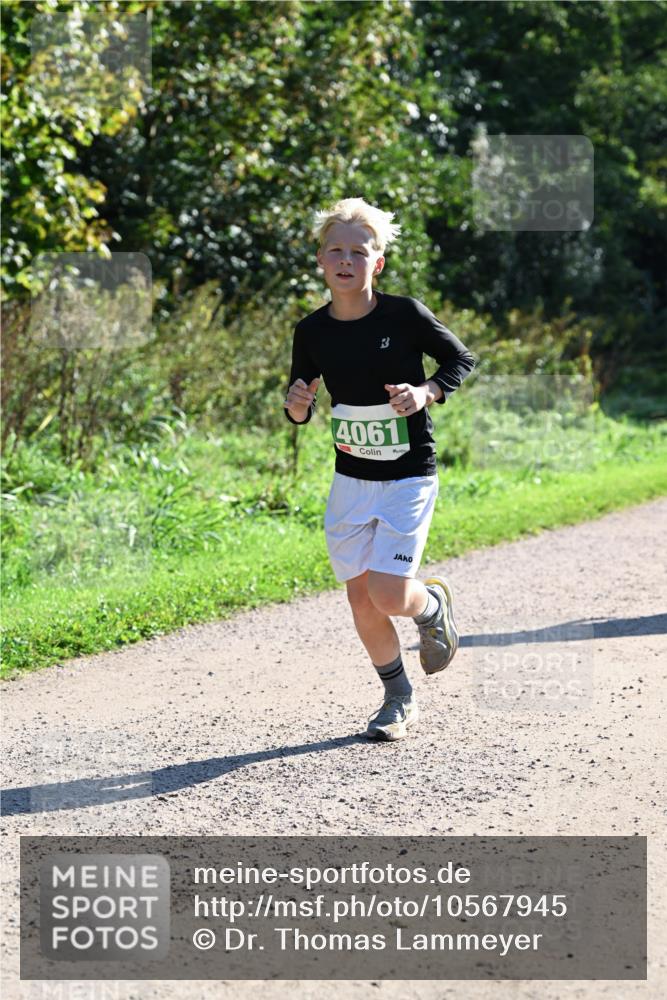27.09.2026 - 35. Volkslauf durch das schöne Alstertal Dr. Thomas Lammeyer http://msf.ph/oto/10567945 27.09.2026 10:49:38 Laufen 4061 meine-sportfotos.de