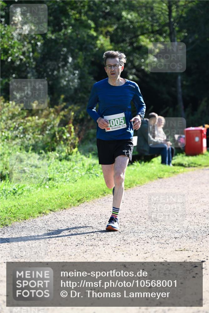 27.09.2026 - 35. Volkslauf durch das schöne Alstertal Dr. Thomas Lammeyer http://msf.ph/oto/10568001 27.09.2026 10:50:12 Laufen 005 meine-sportfotos.de