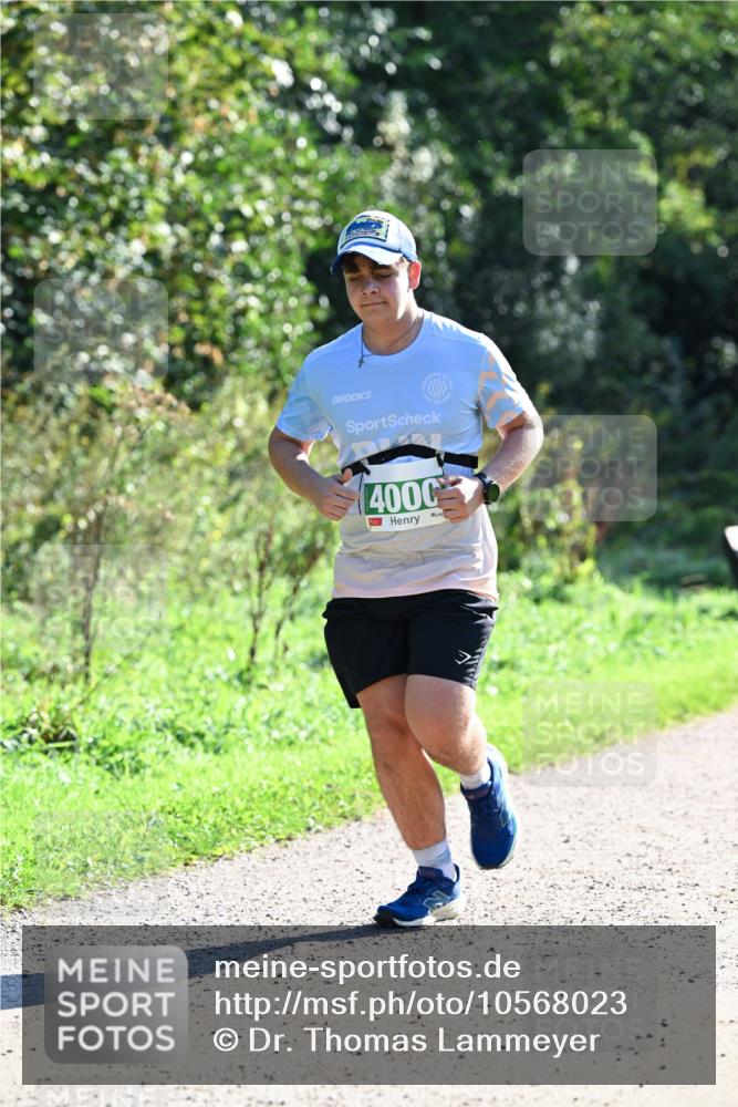 27.09.2026 - 35. Volkslauf durch das schöne Alstertal Dr. Thomas Lammeyer http://msf.ph/oto/10568023 27.09.2026 10:50:17 Laufen 4000 meine-sportfotos.de