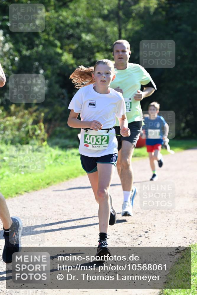 27.09.2026 - 35. Volkslauf durch das schöne Alstertal Dr. Thomas Lammeyer http://msf.ph/oto/10568061 27.09.2026 10:50:33 Laufen 4032 meine-sportfotos.de