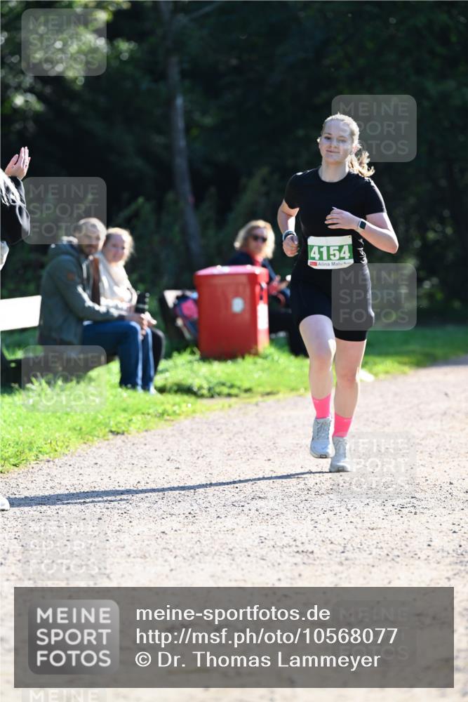 27.09.2026 - 35. Volkslauf durch das schöne Alstertal Dr. Thomas Lammeyer http://msf.ph/oto/10568077 27.09.2026 10:50:43 Laufen 4154 meine-sportfotos.de