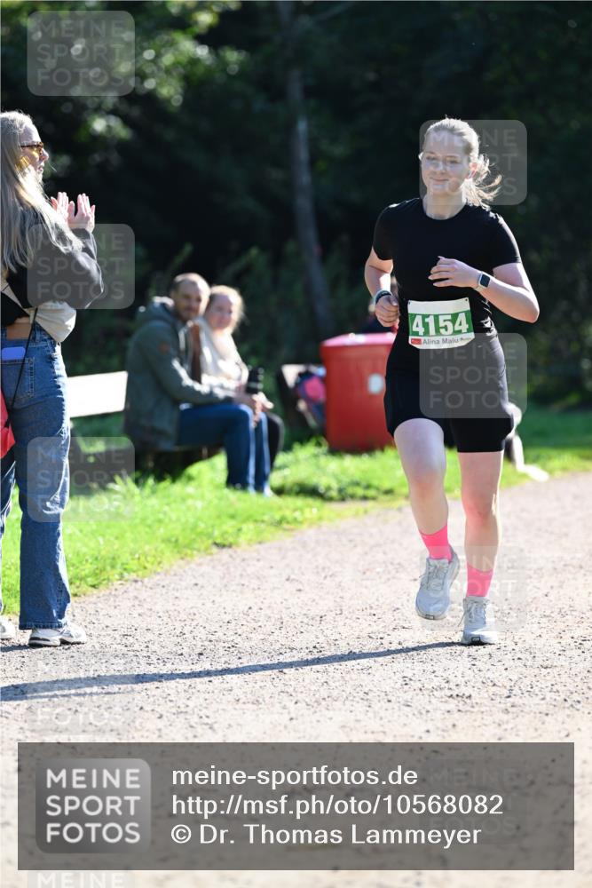 27.09.2026 - 35. Volkslauf durch das schöne Alstertal Dr. Thomas Lammeyer http://msf.ph/oto/10568082 27.09.2026 10:50:44 Laufen 4154 meine-sportfotos.de