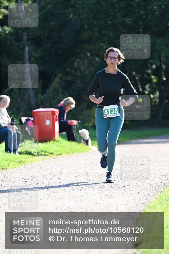 27.09.2026 - 35. Volkslauf durch das schöne Alstertal Dr. Thomas Lammeyer http://msf.ph/oto/10568120 27.09.2026 10:50:57 Laufen 4138 meine-sportfotos.de