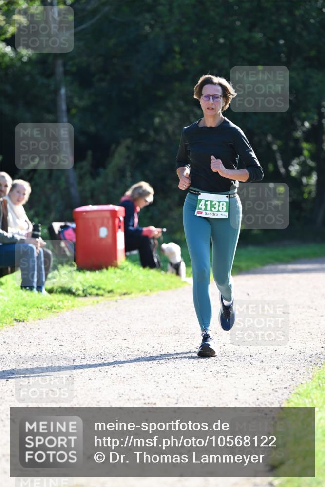27.09.2026 - 35. Volkslauf durch das schöne Alstertal Dr. Thomas Lammeyer http://msf.ph/oto/10568122 27.09.2026 10:50:57 Laufen 4138 meine-sportfotos.de