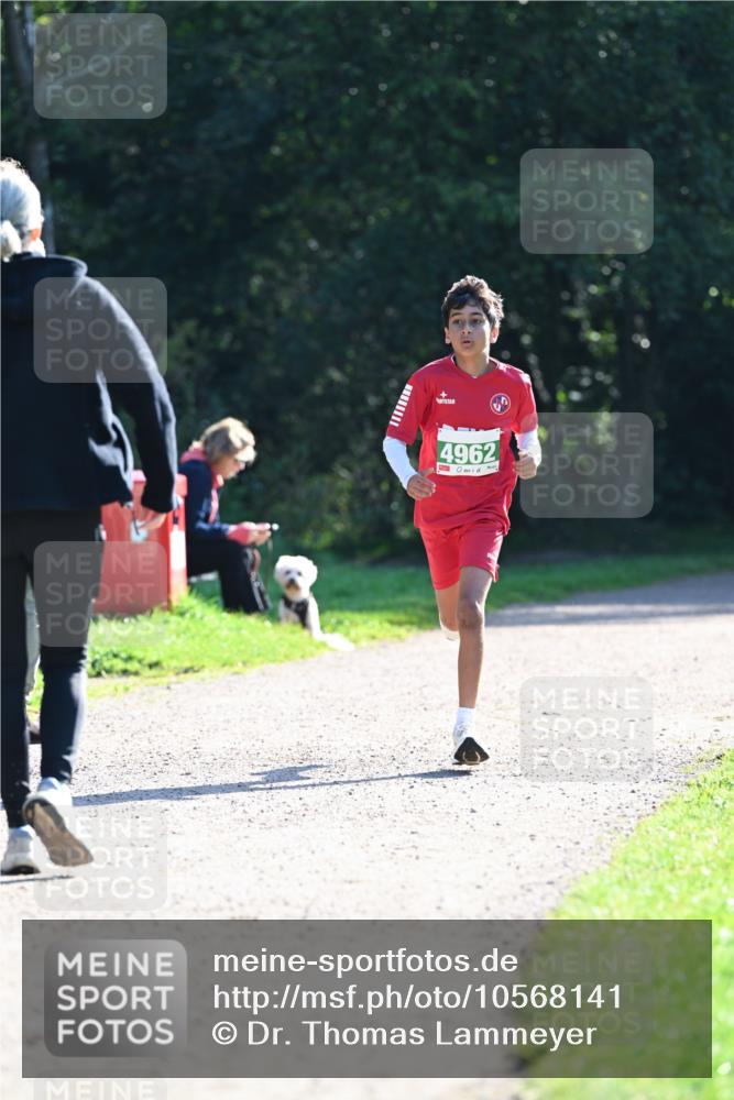 27.09.2026 - 35. Volkslauf durch das schöne Alstertal Dr. Thomas Lammeyer http://msf.ph/oto/10568141 27.09.2026 10:51:05 Laufen 4962 meine-sportfotos.de