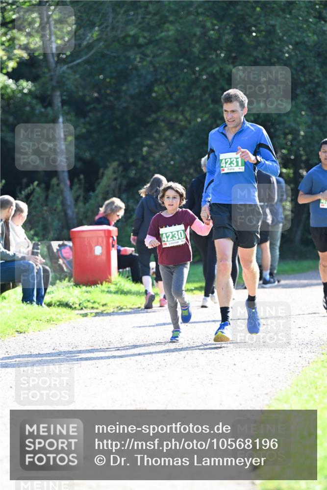 27.09.2026 - 35. Volkslauf durch das schöne Alstertal Dr. Thomas Lammeyer http://msf.ph/oto/10568196 27.09.2026 10:51:17 Laufen 4230, 4231 meine-sportfotos.de
