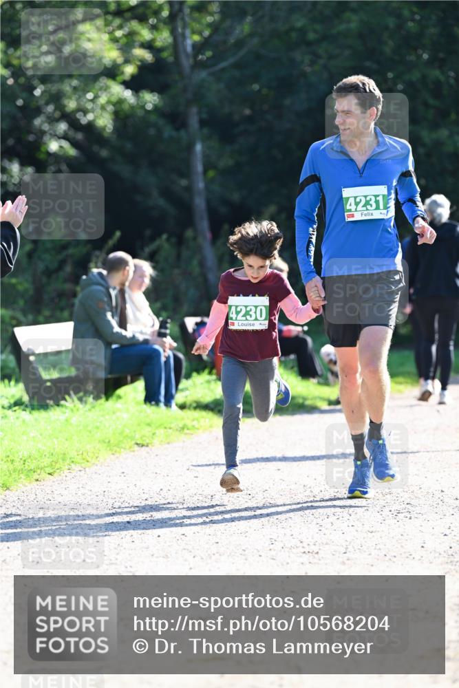 27.09.2026 - 35. Volkslauf durch das schöne Alstertal Dr. Thomas Lammeyer http://msf.ph/oto/10568204 27.09.2026 10:51:18 Laufen 4230, 4231 meine-sportfotos.de
