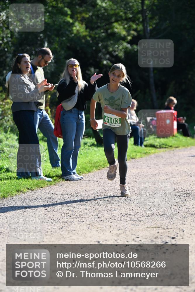 27.09.2026 - 35. Volkslauf durch das schöne Alstertal Dr. Thomas Lammeyer http://msf.ph/oto/10568266 27.09.2026 10:51:31 Laufen 4103 meine-sportfotos.de